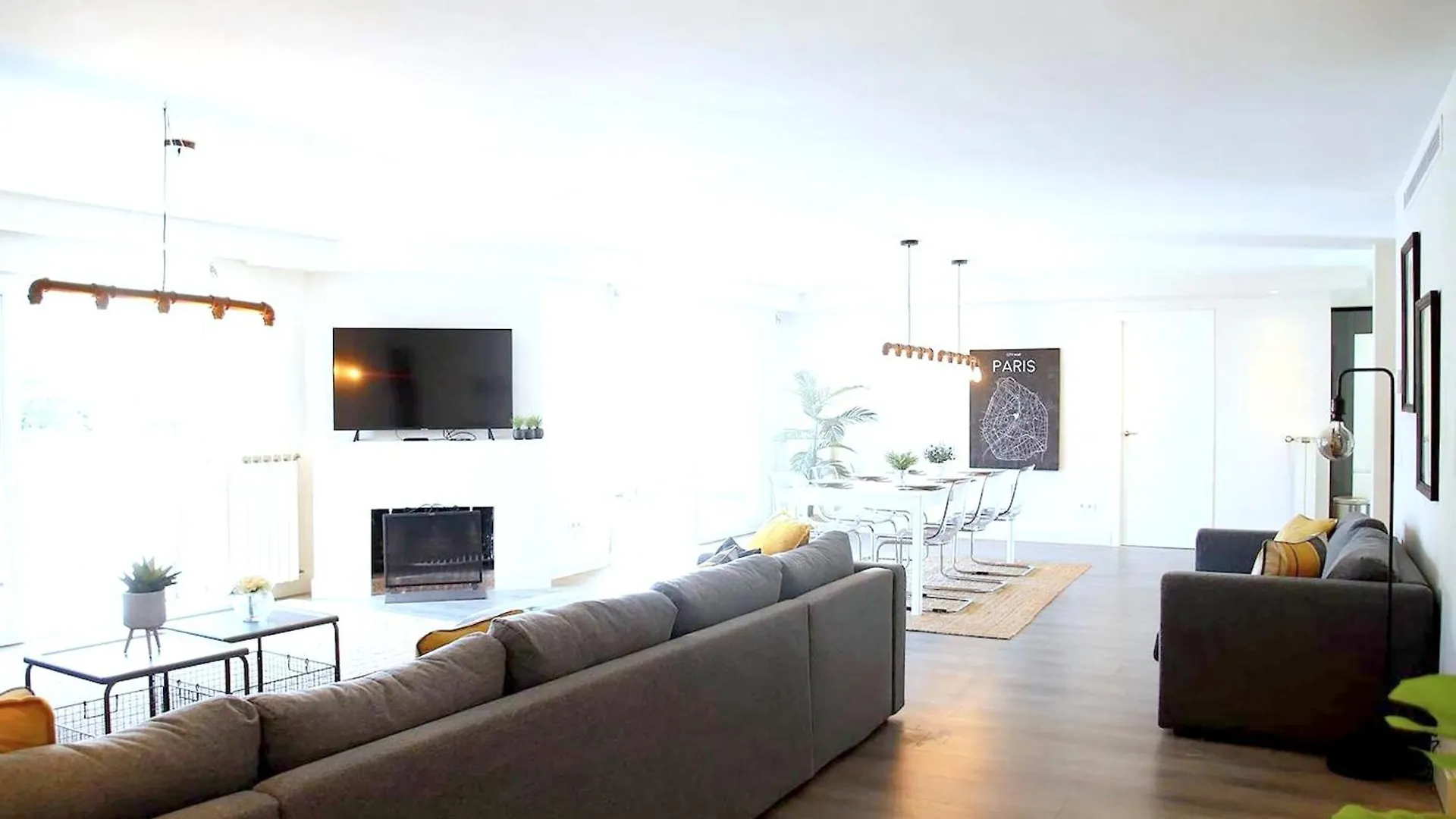Welcoming Chalet In Marbella With Pool And Air Conditioning Villa 0*,  Spanje