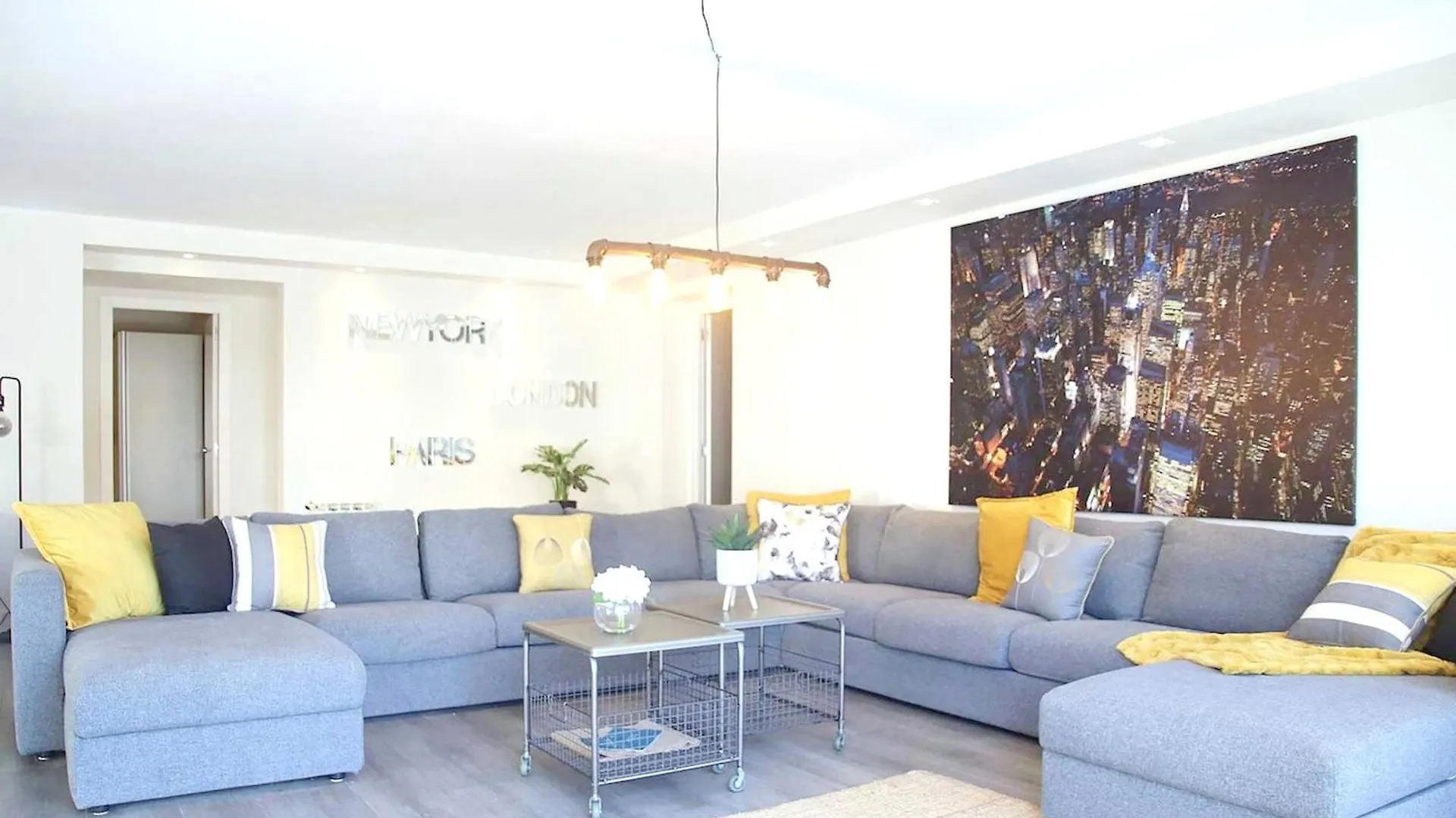 Welcoming Chalet In Marbella With Pool And Air Conditioning Villa Spanje