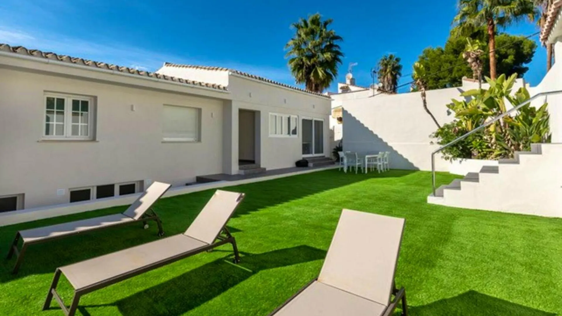 Welcoming Chalet In Marbella With Pool And Air Conditioning Villa Spagna