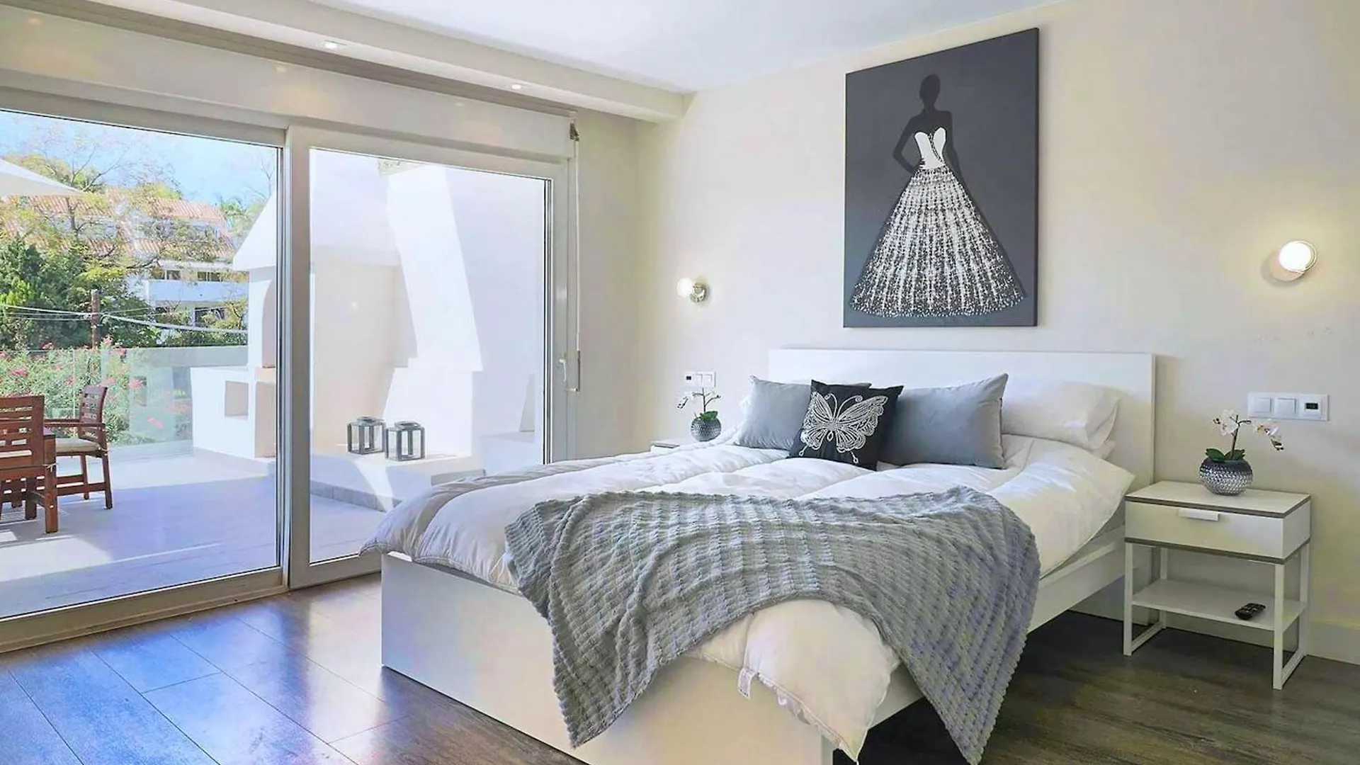 Welcoming Chalet In Marbella With Pool And Air Conditioning Βίλα