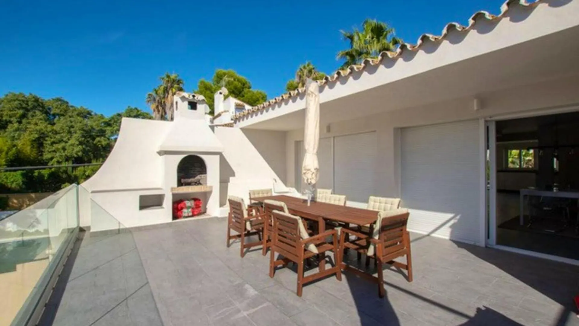 فيلا Welcoming Chalet In Marbella With Pool And Air Conditioning